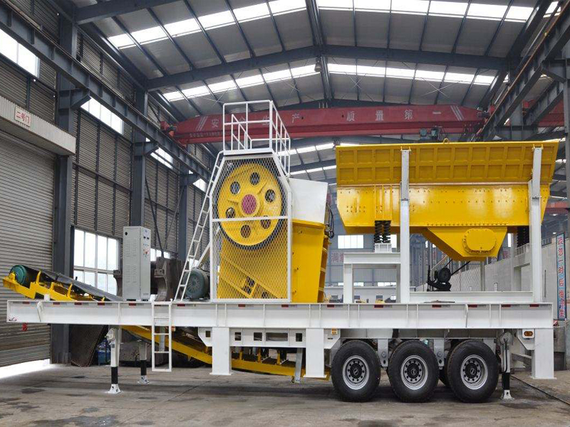 Mobile jaw crushing plant